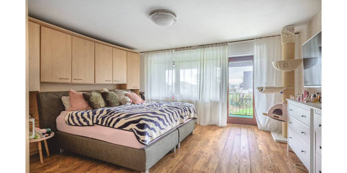 Einfamilienhaus Baesweiler Oidtweiler - 6 Zimmer, 263 m&sup2;, 600.000&euro; | Angebot:26192236