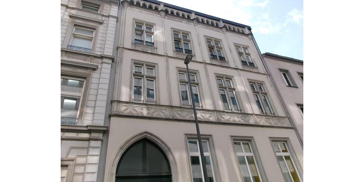 Etagenwohnung Aachen Aachen-Mitte - 2 Zimmer, 92 m&sup2;, 909&euro; | Angebot:24635078