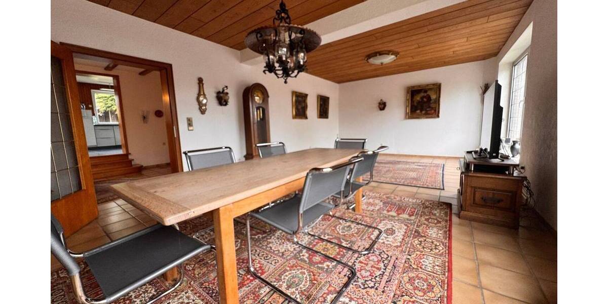 Einfamilienhaus Erkelenz Lövenich - 8 Zimmer, 222 m&sup2;, 408.000&euro; | Angebot:26308734