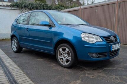 VW Polo 121.000 km 2.600 &euro; Eschweiler 52249