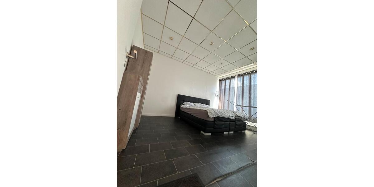 Etagenwohnung Übach-Palenberg Palenberg - 5 Zimmer, 200 m&sup2;, 450&euro; | Angebot:25947606