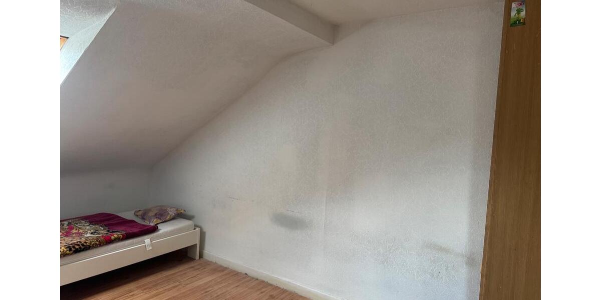 Dachgeschoßwohnung Alsdorf - 1 Zimmer, 1 m&sup2;, 425&euro; | Angebot:25909283