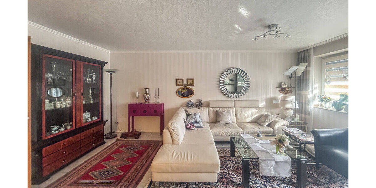 Etagenwohnung Herzogenrath Kohlscheid - 2 Zimmer, 74 m&sup2;, 199.000&euro; | Angebot:26176733