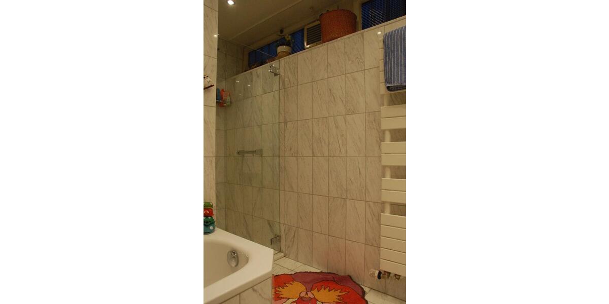 Hochparterre Aachen Aachen-Mitte - 5 Zimmer, 125 m&sup2;, 1.800&euro; | Angebot:25170751