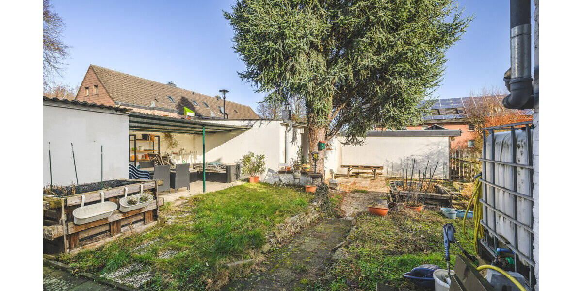 Mehrfamilienhaus, Wohnhaus Eschweiler Ost - 5 Zimmer, 139 m&sup2;, 210.000&euro; | Angebot:26176707