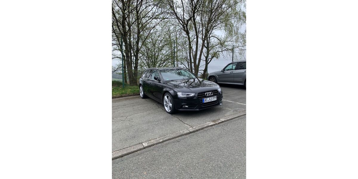 Audi A4 220.000 km 8.999 &euro; Aachen 52080
