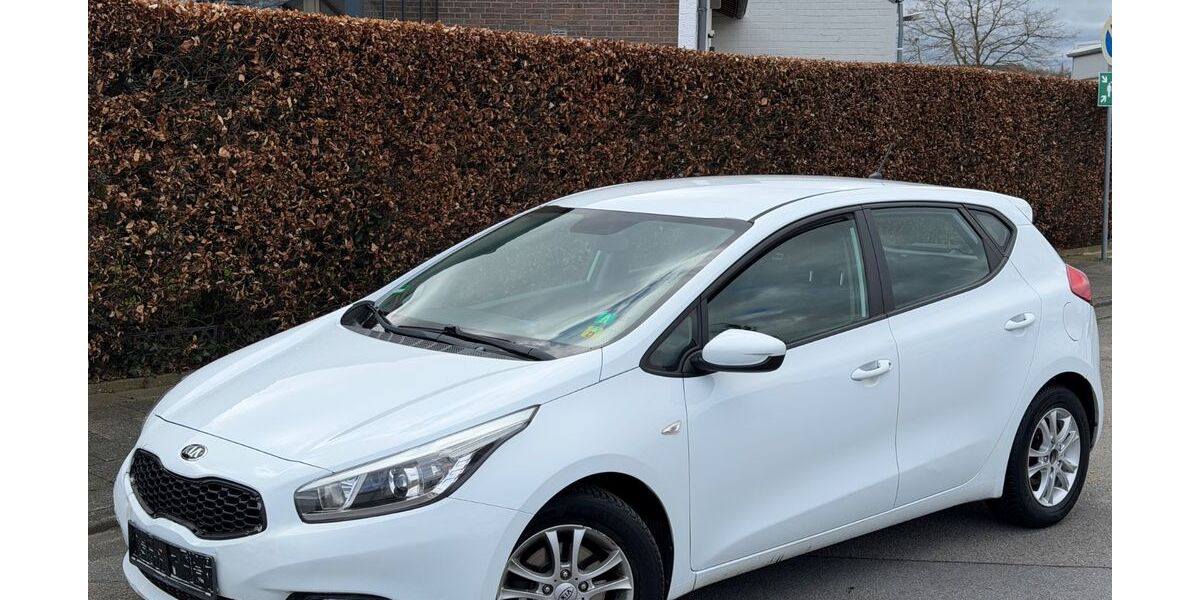 Kia ceed / Ceed 249.660 km 2.870 &euro; Alsdorf/Mariadorf 52477