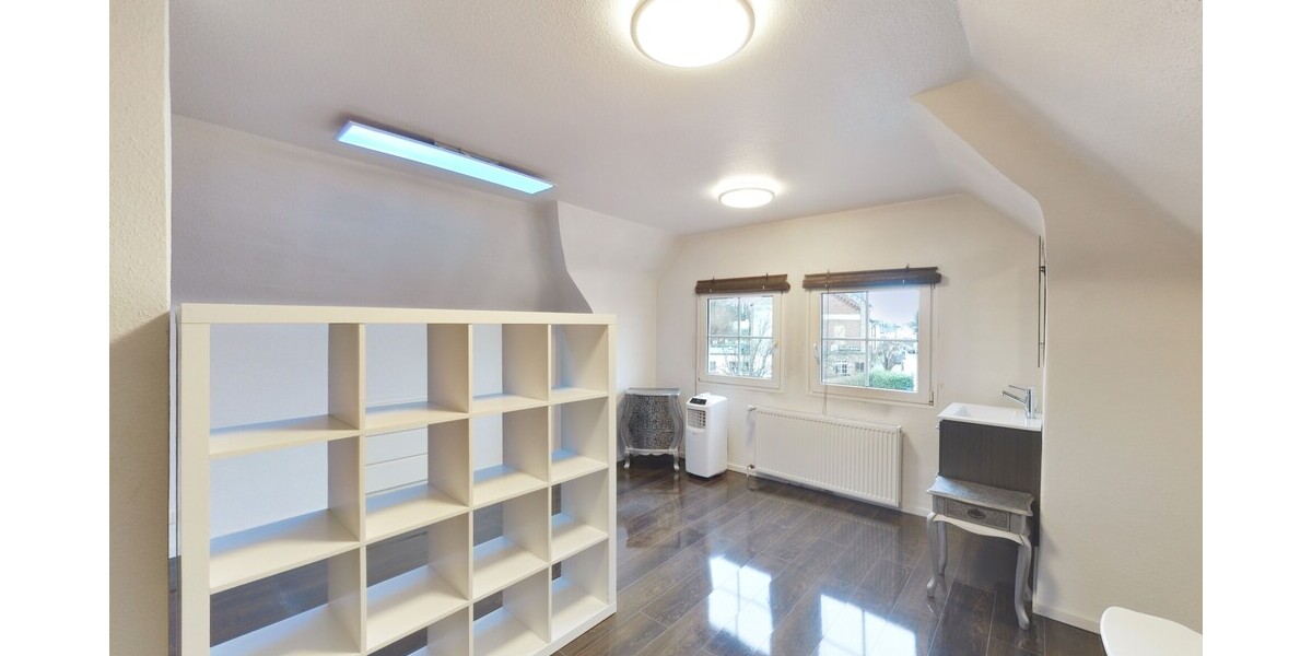 Kohlscheid - Modernes Wohnen mit Pool & Sauna - Reihenendhaus Herzogenrath | Angebot:26197668