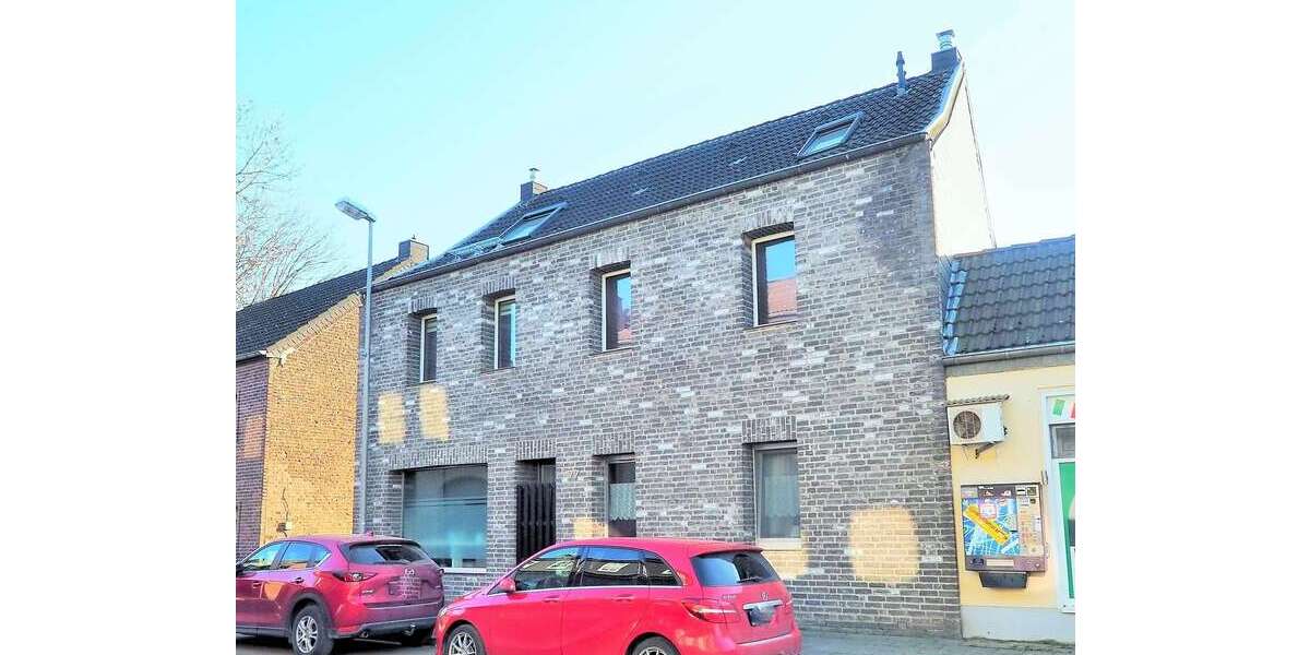 Einfamilienhaus Bedburg - 8 Zimmer, 243 m&sup2;, 385.000&euro; | Angebot:25500876