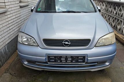Opel Astra 94.000 km 900 &euro; Herzogenrath 52134