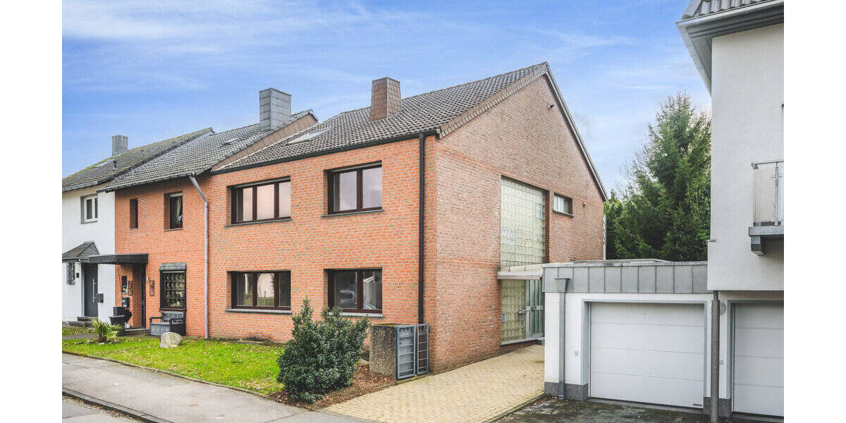 Mehrfamilienhaus, Wohnhaus Würselen Bardenberg - 6 Zimmer, 169 m&sup2;, 425.000&euro; | Angebot:26192216