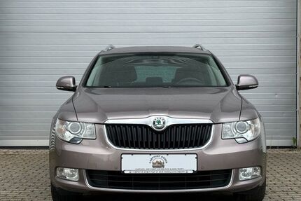 Skoda Superb 157.919 km 6.299 &euro; Düren 52349
