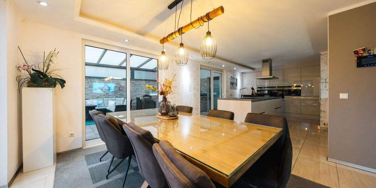 Einfamilienhaus Hückelhoven / Millich Millich - 6 Zimmer, 228 m&sup2;, 899.000&euro; | Angebot:25684025