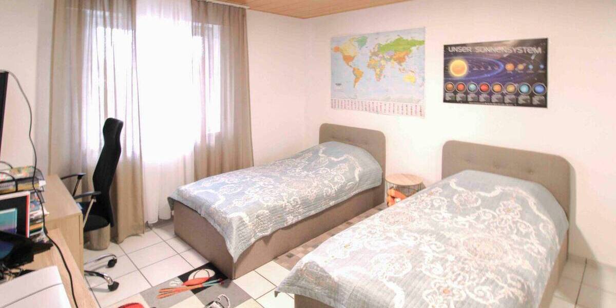 Mehrfamilienhaus, Wohnhaus Hürtgenwald Kleinhau - 8 Zimmer, 315.000&euro; | Angebot:26229564