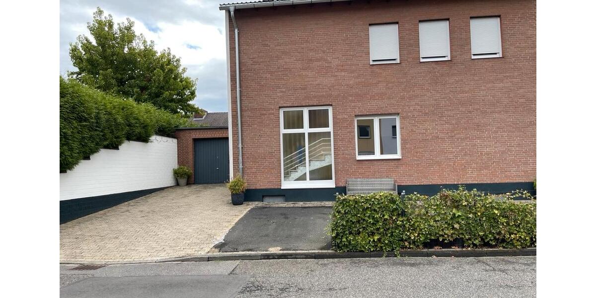 Maisonettenwohnung Nörvenich - 5 Zimmer, 155 m&sup2;, 399.950&euro; | Angebot:26231976