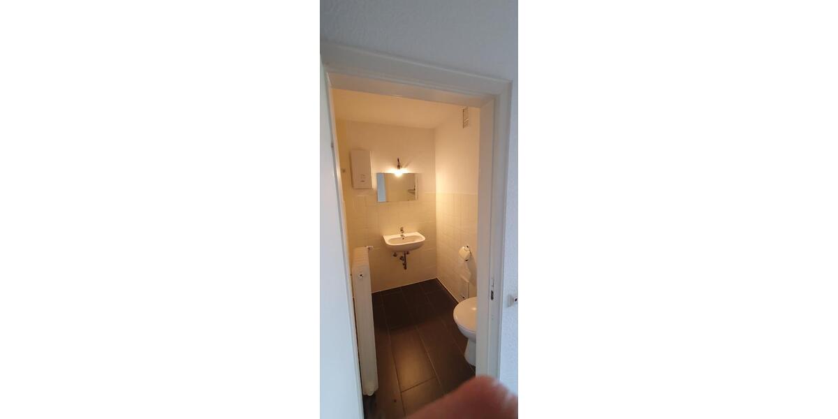 Dachgeschoßwohnung Stolberg (Rhld.) Büsbach - 1 Zimmer, 42 m&sup2;, 400&euro; | Angebot:25892876