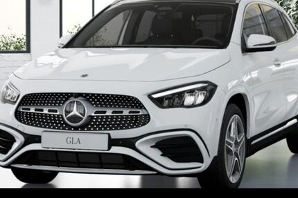 Mercedes-Benz GLA 200 9.900 km 44.990 &euro; Aachen 52068