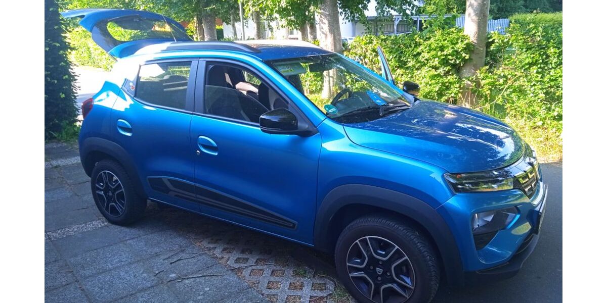 Dacia Spring 25.000 km 9.200 &euro; Monschau 52156