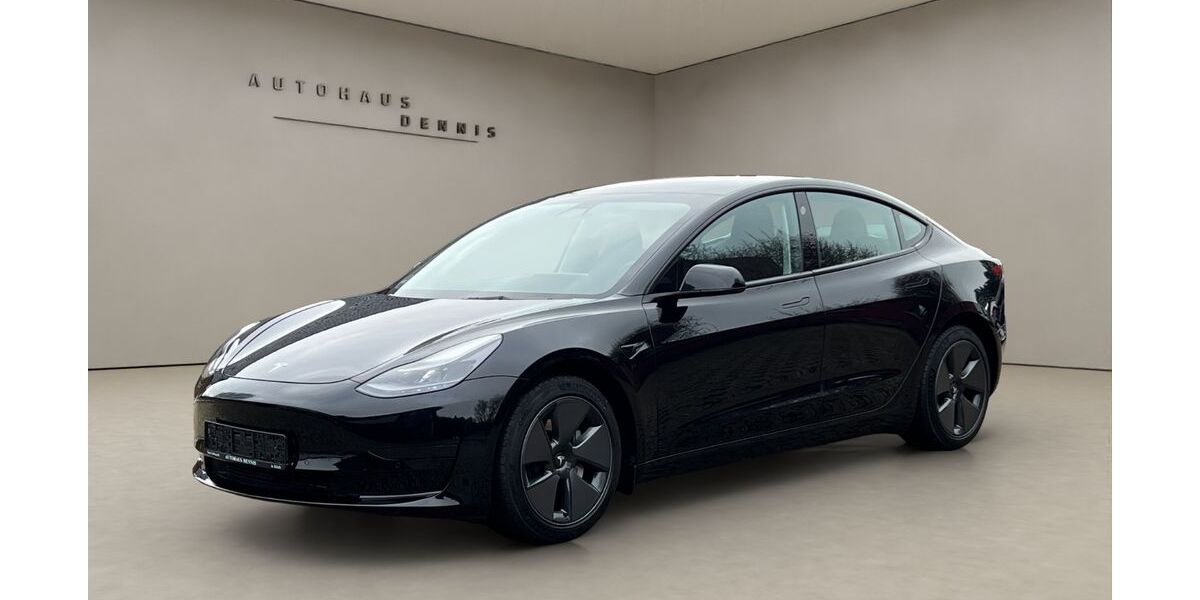 Tesla Model 3 64.000 km 24.990 &euro; Jülich 52428