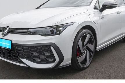 VW Golf 9.666 km 37.930 &euro; Geilenkirchen 52511