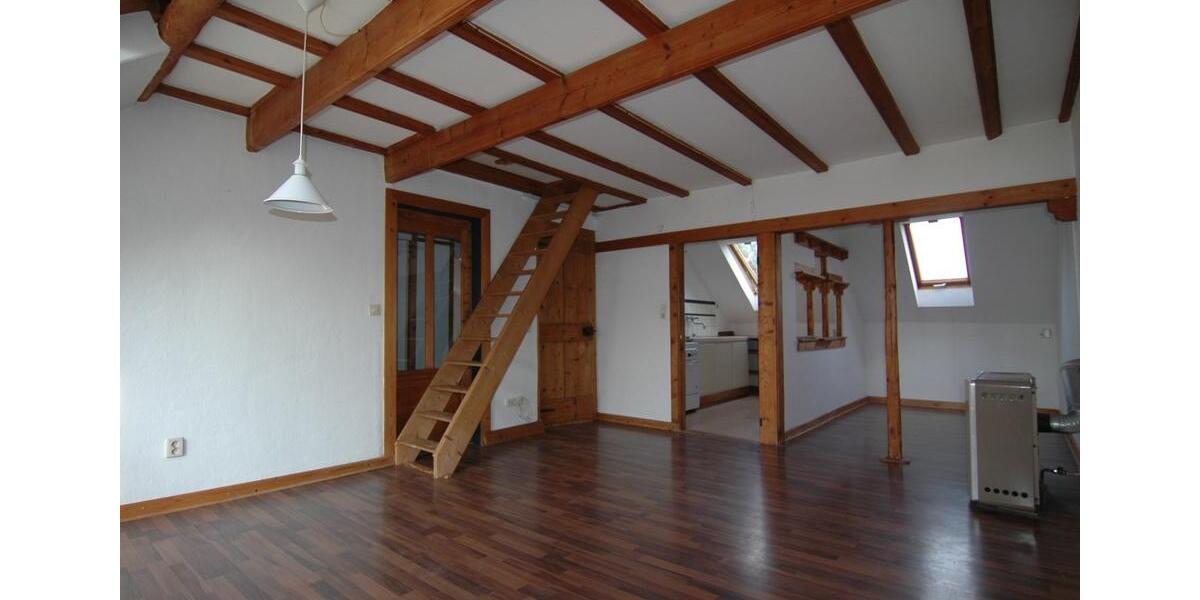 Dachgeschoßwohnung Aachen Aachen-Mitte - 3 Zimmer, 90 m&sup2;, 660&euro; | Angebot:25960086