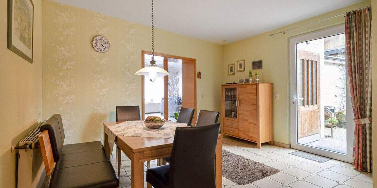 Mehrfamilienhaus, Wohnhaus Heinsberg / Scheifendahl Straeten - 8 Zimmer, 302 m&sup2;, 289.800&euro; | Angebot:25837748