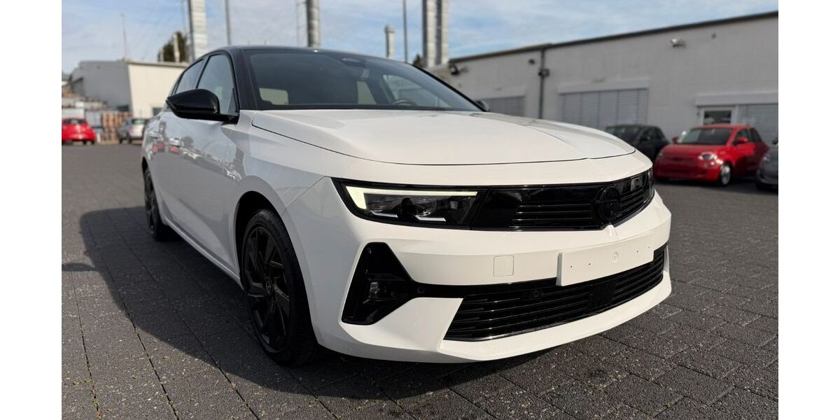 Opel Astra 9.000 km 21.900 &euro; Alsdorf-Hoengen (bei Aachen) 52477