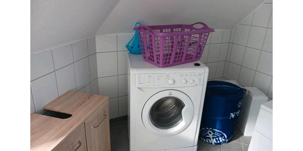 Dachgeschoßwohnung Stolberg (Rheinland) - 2 Zimmer, 75 m&sup2;, 750&euro; | Angebot:25858768