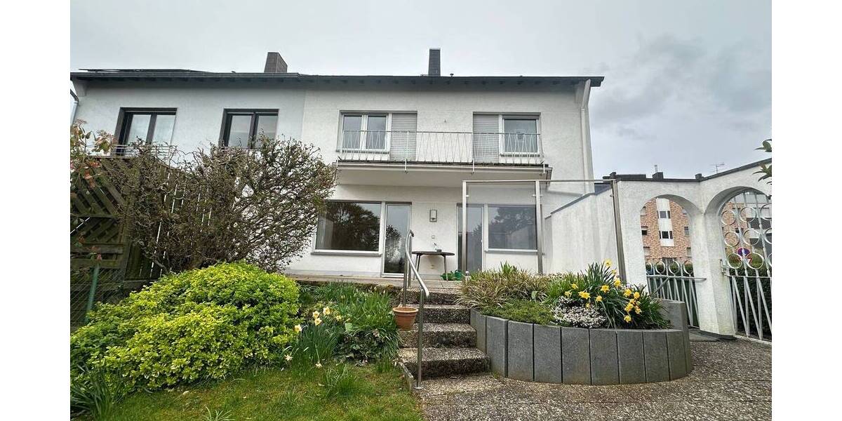 Einfamilienhaus Düren Distelrath - 6 Zimmer, 154 m&sup2;, 369.000&euro; | Angebot:26204880