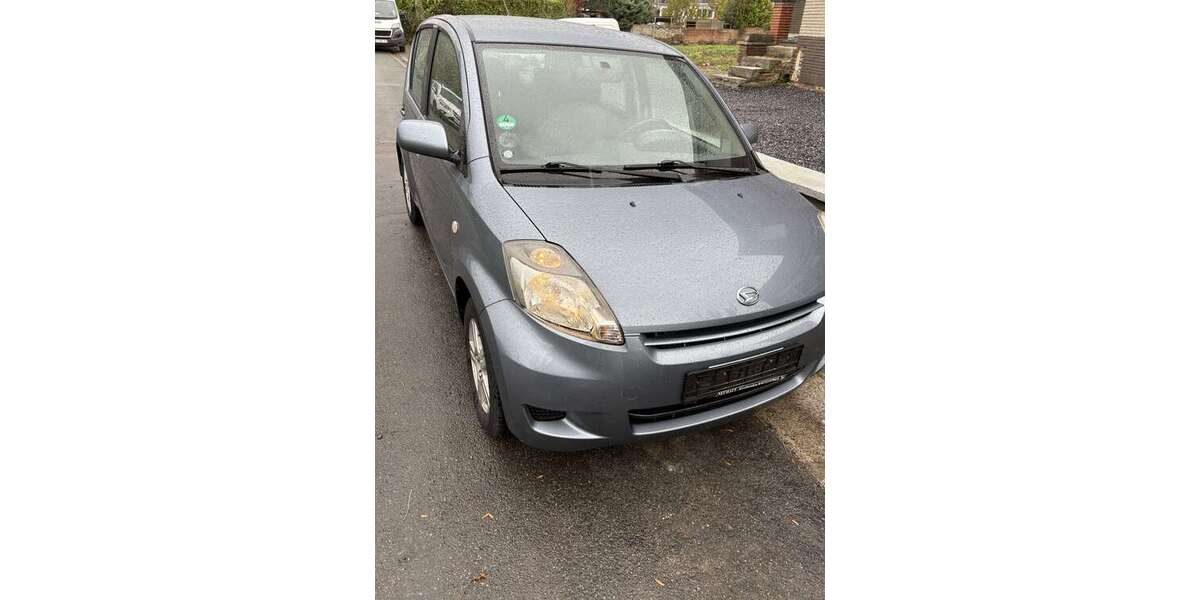 Daihatsu Sirion 150.500 km 1.400 &euro; Aachen 52064