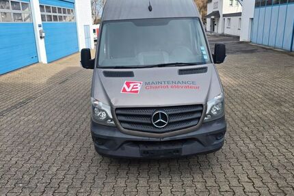 Mercedes-Benz Sprinter 220.000 km 10.700 &euro; Aachen 52068