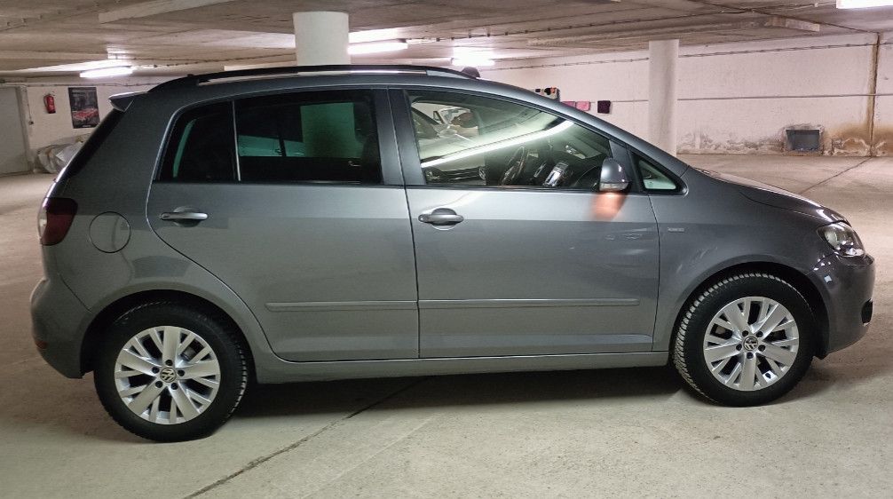 VW Golf Plus 68.000 km 11.800 &euro; Baesweiler 52499