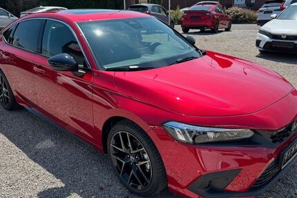 Honda Civic 6.000 km 38.490 &euro; Heinsberg-Dremmen 52525