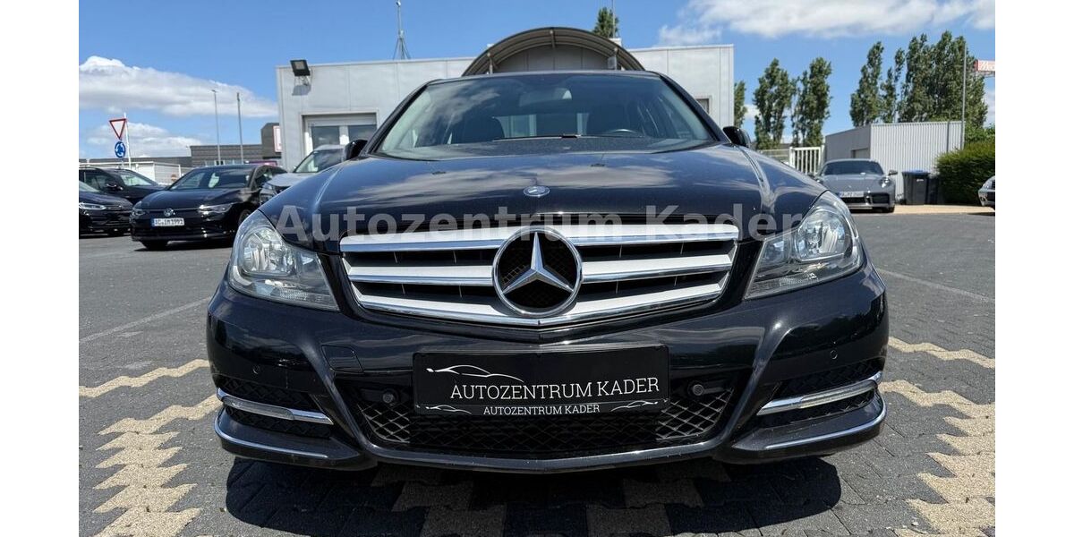 Mercedes-Benz C 180 186.000 km 8.990 &euro; Eschweiler 52249