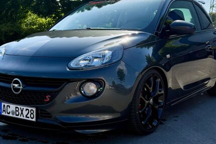 Opel Adam 99.000 km 12.990 &euro; Aachen 52078