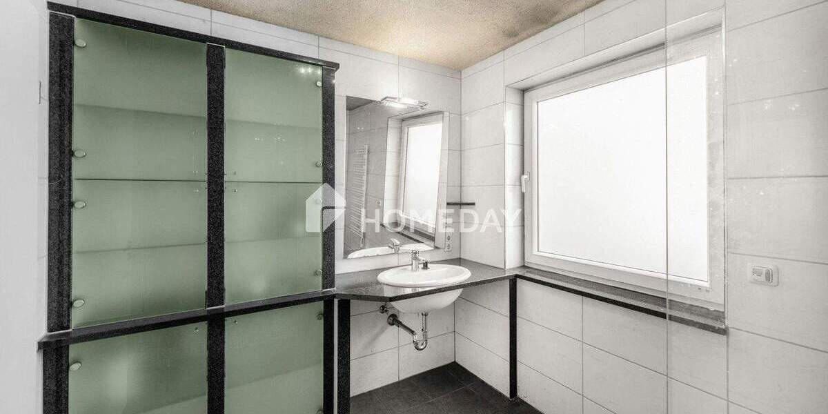 Mehrfamilienhaus, Wohnhaus Eschweiler Neu-Lohn - 7 Zimmer, 185 m&sup2;, 498.000&euro; | Angebot:25773292