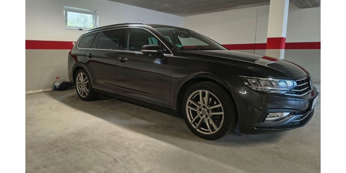 VW Passat Variant 104.000 km 20.350 &euro; Baesweiler 52499