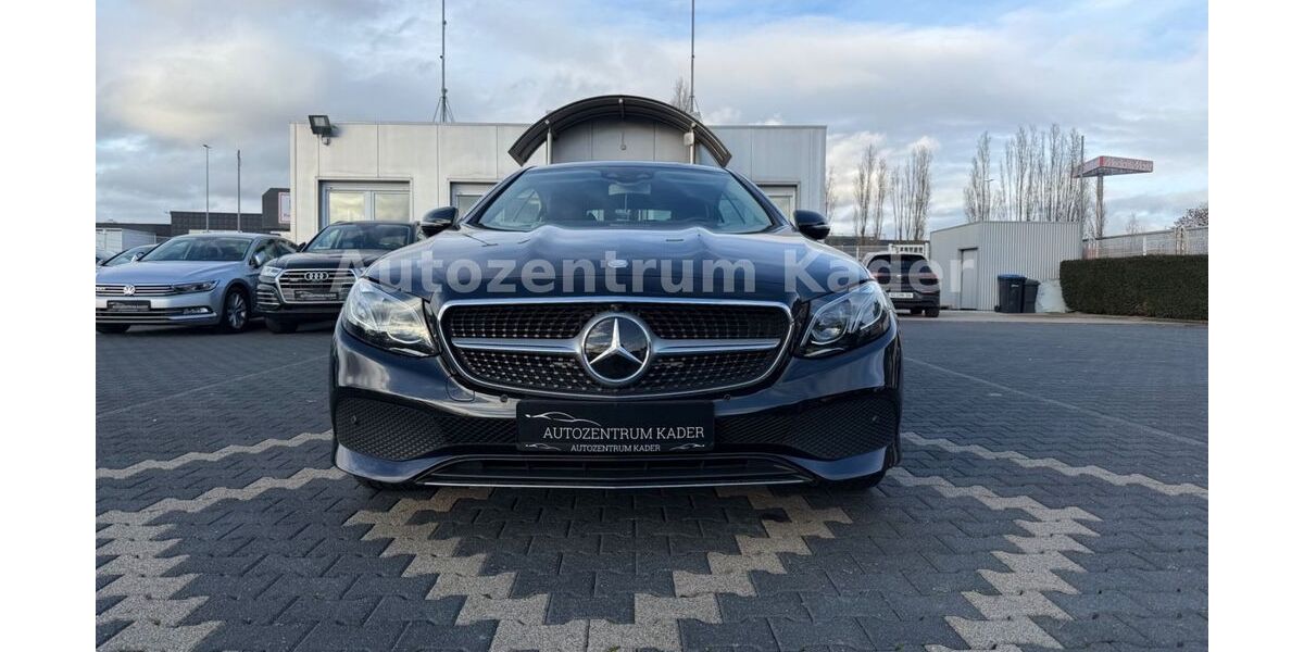 Mercedes-Benz E 200 76.000 km 31.900 &euro; Eschweiler 52249