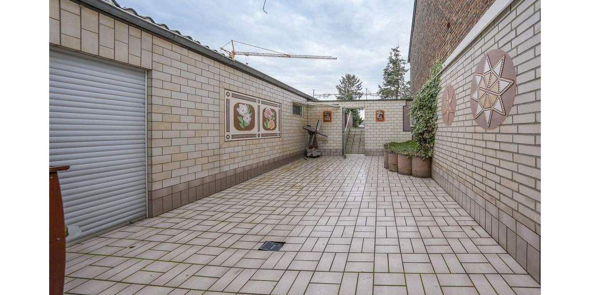 Mehrfamilienhaus, Wohnhaus Jülich Güsten - 5 Zimmer, 126 m&sup2;, 299.000&euro; | Angebot:25742118