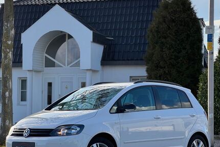 VW Golf 109.728 km 6.990 &euro; Jülich 52428