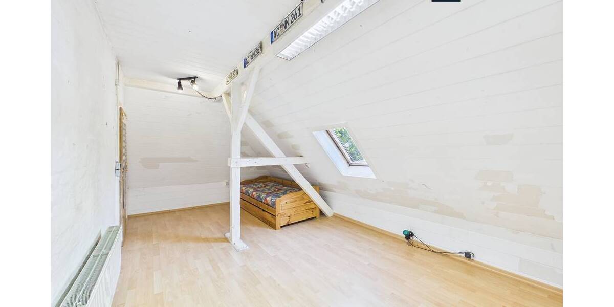 Einfamilienhaus Baesweiler - 6 Zimmer, 137 m&sup2;, 199.000&euro; | Angebot:26527340