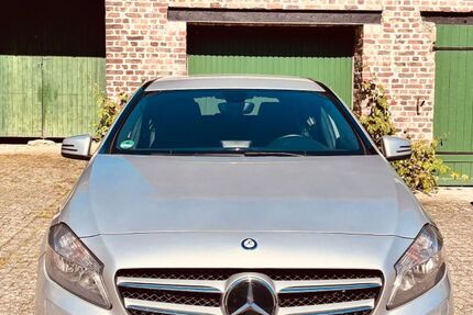 Mercedes-Benz 200 114.000 km 11.900 &euro; Titz 52445