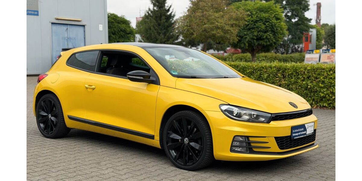 VW Scirocco 126.092 km 17.990 &euro; Alsdorf 52477