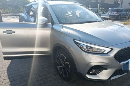 MG ZS 23.000 km 16.600 &euro; Aachen 52078