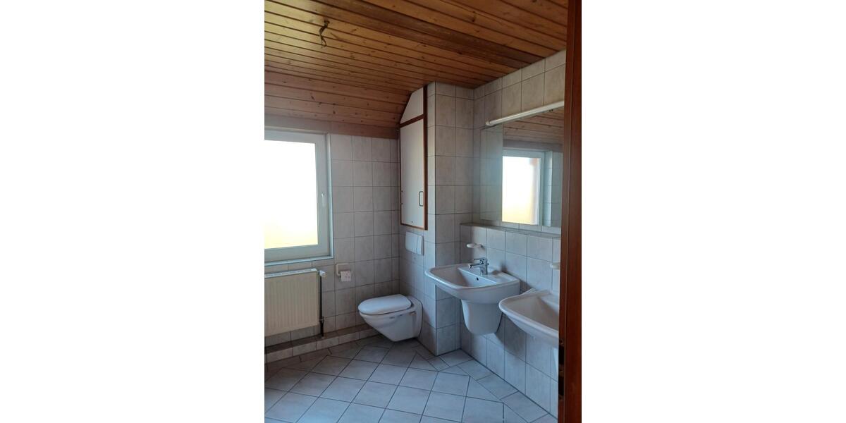 Reihenhaus Herzogenrath - 5 Zimmer, 140 m&sup2;, 429.000&euro; | Angebot:26625640