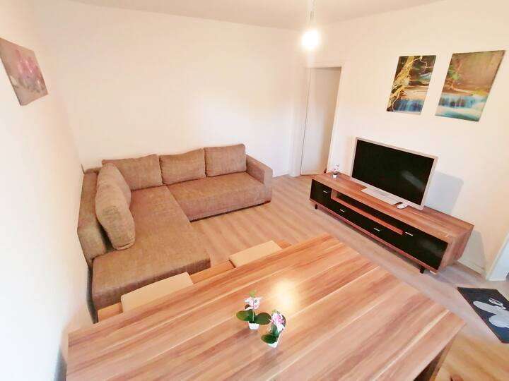 Einfamilienhaus Aachen Aachen-Mitte - 3.5 Zimmer, 75 m&sup2;, 1.000&euro; | Angebot:27305490
