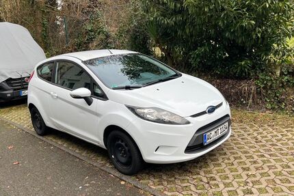 Ford Fiesta 150.000 km 2.850 &euro; Aachen 52078