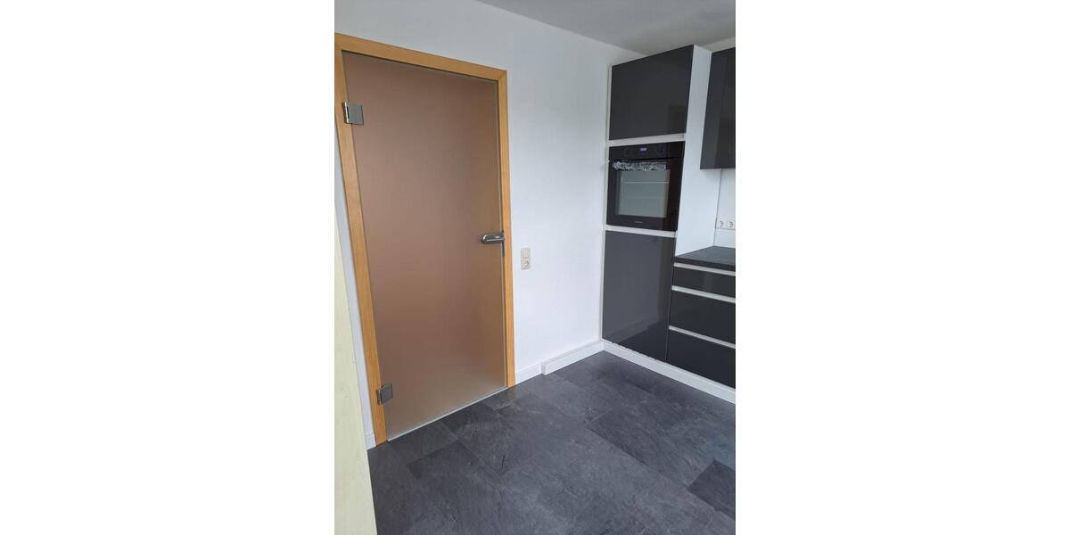 Dachgeschoßwohnung Aachen Aachen-Mitte - 2 Zimmer, 60 m&sup2;, 720&euro; | Angebot:26316408
