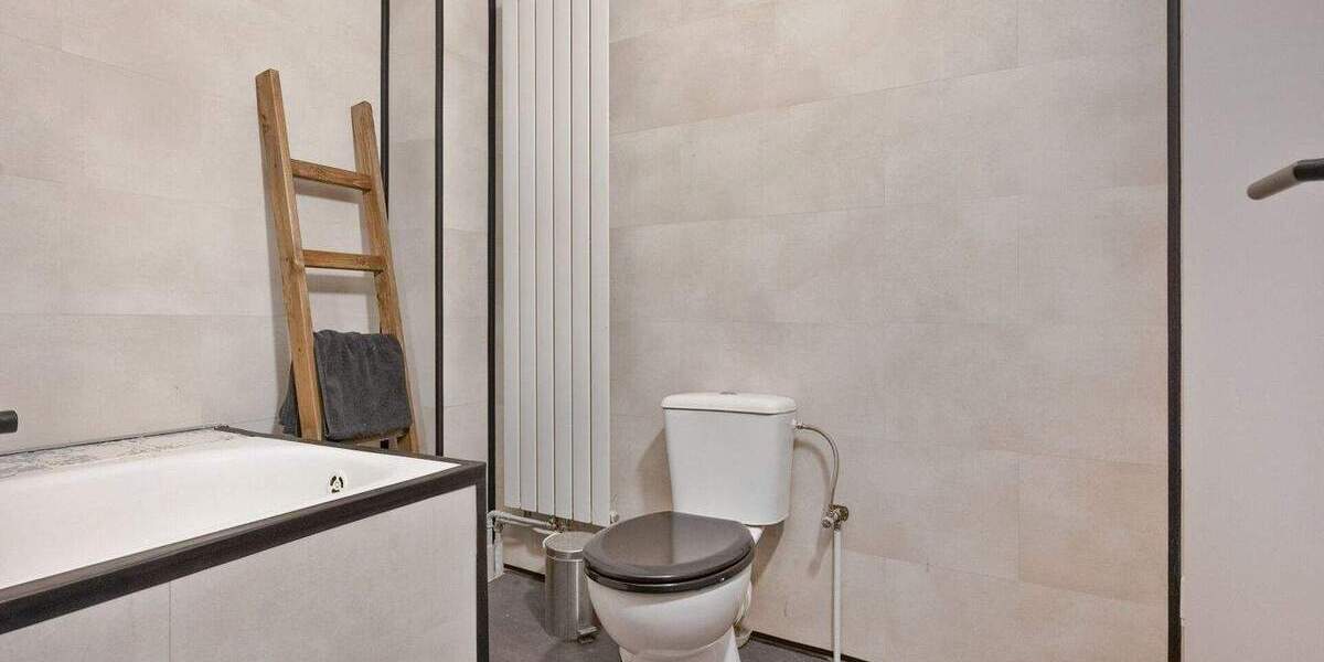 Mehrfamilienhaus, Wohnhaus Gangelt / Breberen Breberen - 7 Zimmer, 166 m&sup2;, 169.000&euro; | Angebot:25780710