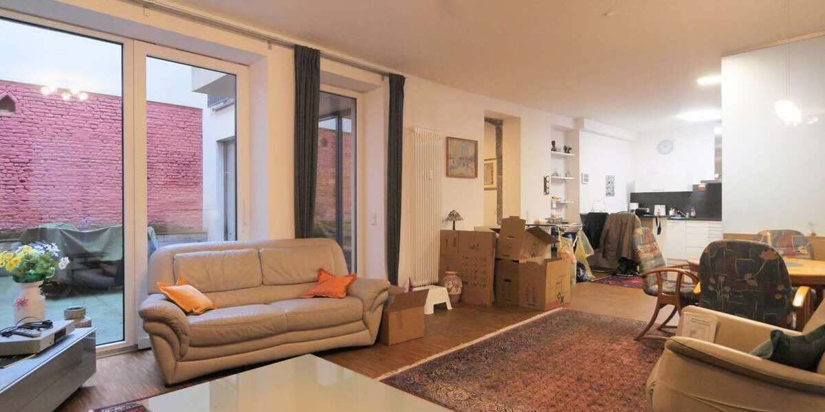 Etagenwohnung Aachen Burtscheid - 2 Zimmer, 100 m&sup2;, 1.100&euro; | Angebot:24865383